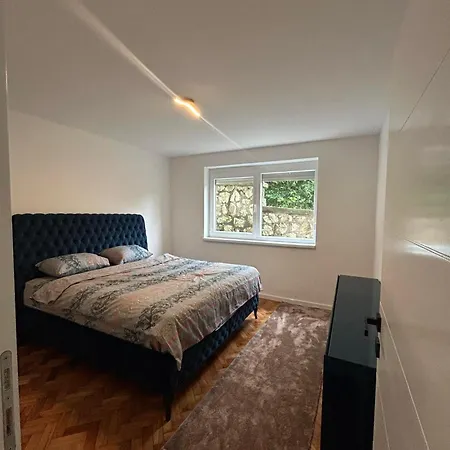 Apartman Leila Appartement *